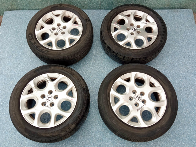 Комплект колёс<br />(215/60 R17 96H, Dunlop Enasave RV504 - 2 шт., Nexen Classe Premiere 672 - 2 шт., 17x6,5jj, ET50, 5x114.3, ЦО (DIA): 64.1 mm) HONDA CR-V